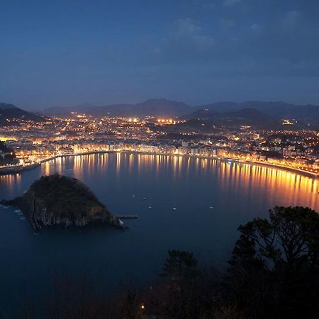 Ferienwohnung Apartamento Kasa Tomas Gros San Sebastián Exterior foto